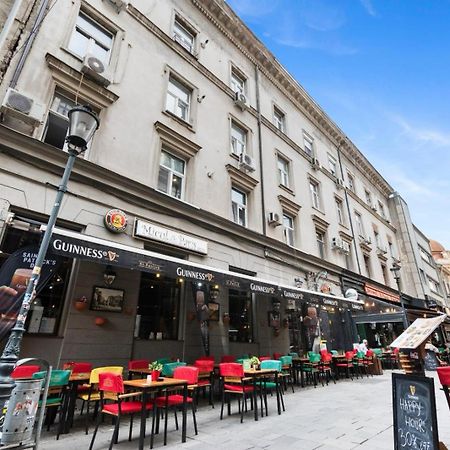 Old Town Fun & Spa Bucureşti Ngoại thất bức ảnh